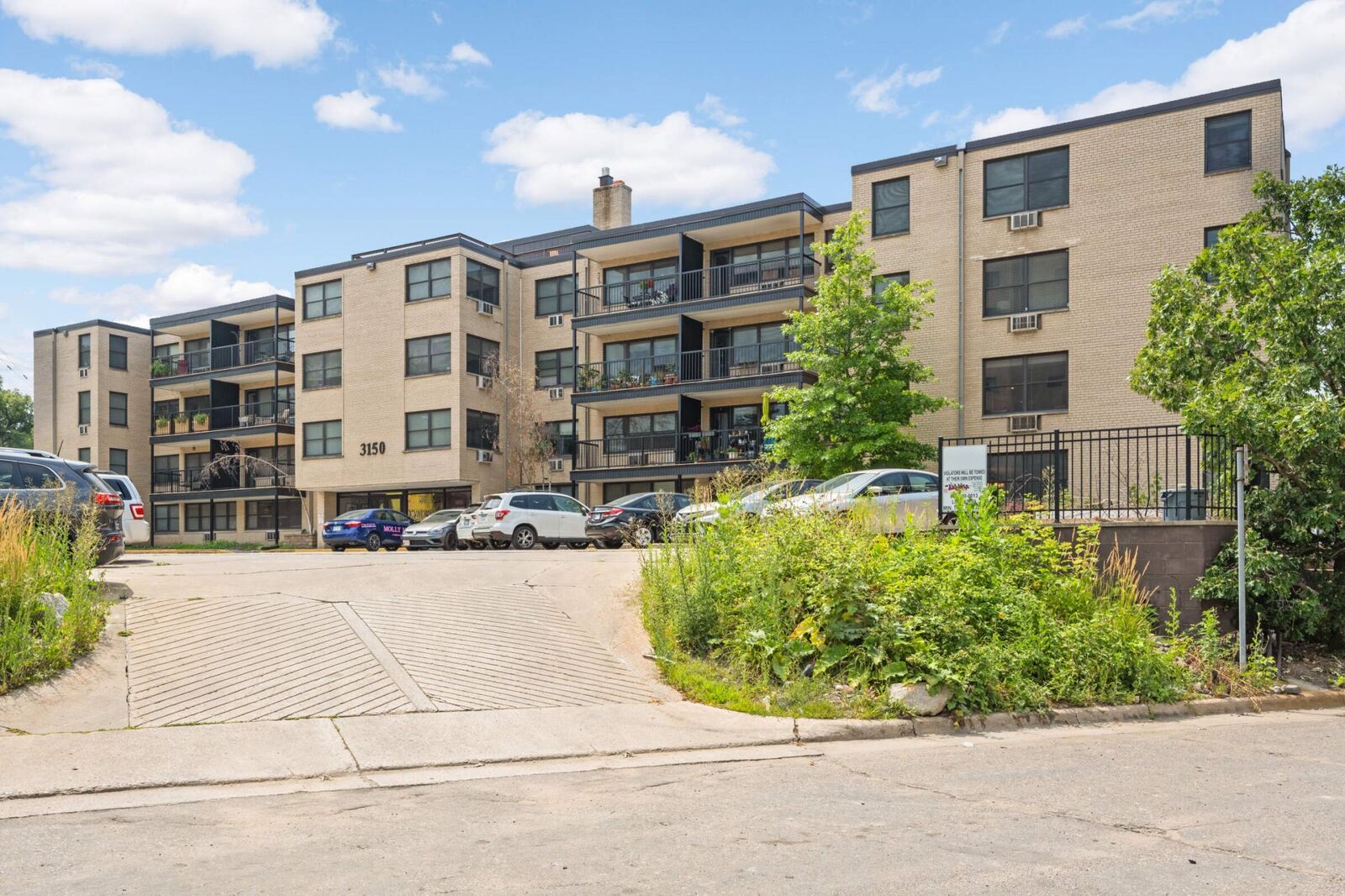 Property Photo:  3150 Excelsior Boulevard 307  MN 55416 