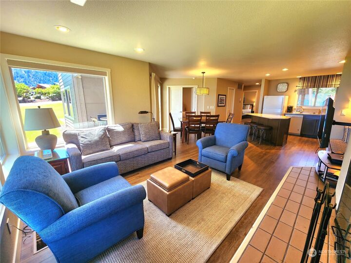 Property Photo: 1 Beach 541-A WA 98831