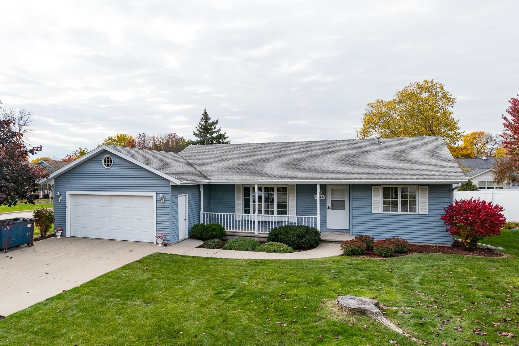 Property Photo:  1244 Deerfield Avenue  WI 54952 