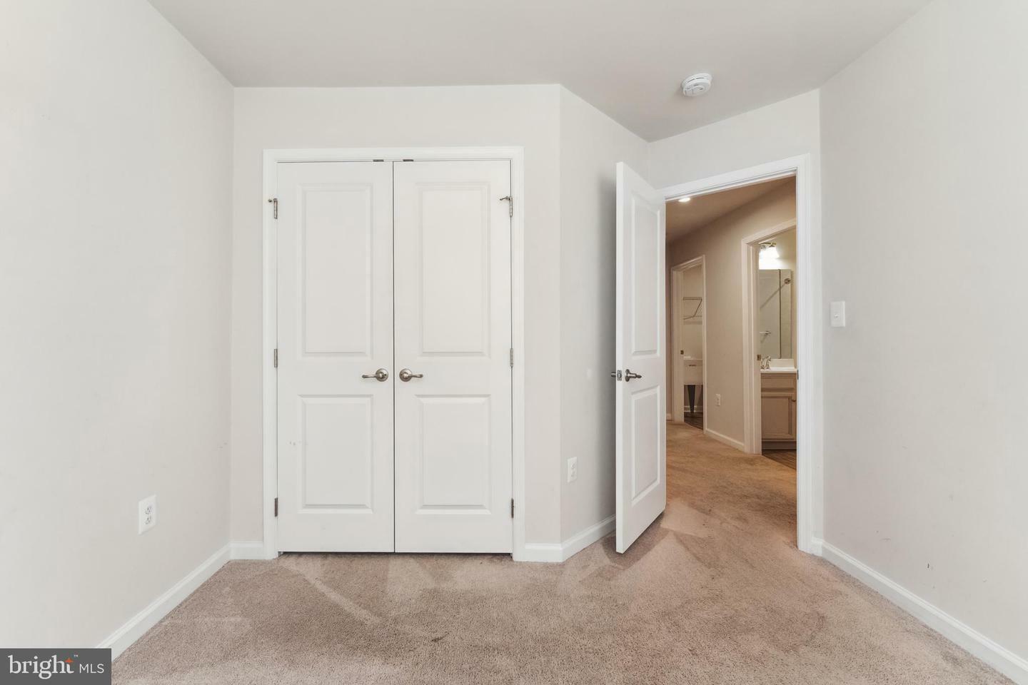 Property Photo: 1022 Valley Run Drive VA 22401