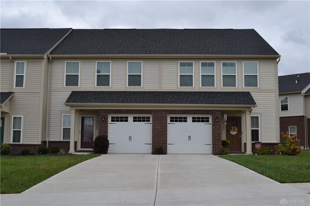 Property Photo: 4752 Whispering Run Court OH 45069