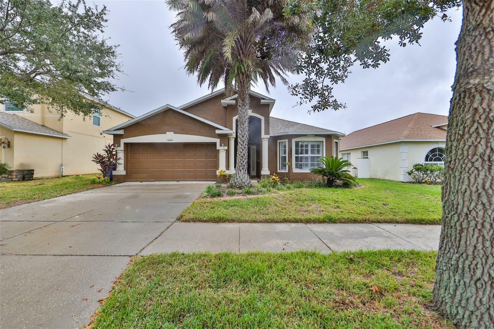 Property Photo:  13444 Fladgate Mark Drive  FL 33579 