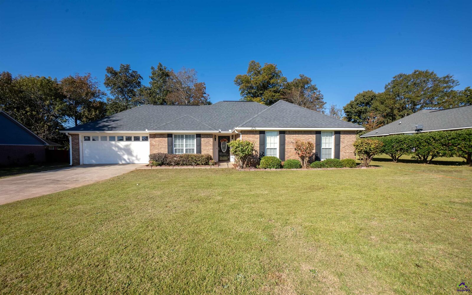 Property Photo:  205 Settlers Trail  GA 31088 