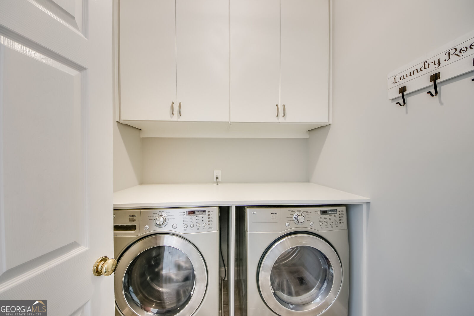 Property Photo:  2060 Hembree Grove Drive  GA 30076 