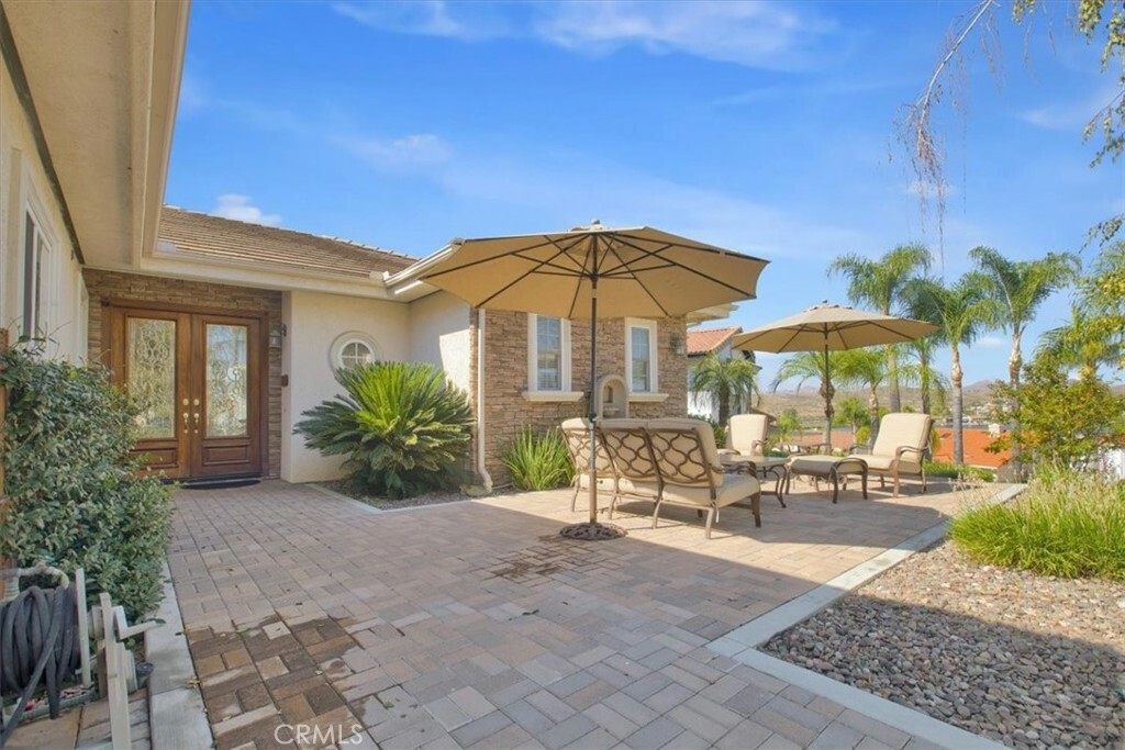 Property Photo:  22451 Loch Lomond Drive  CA 92587 