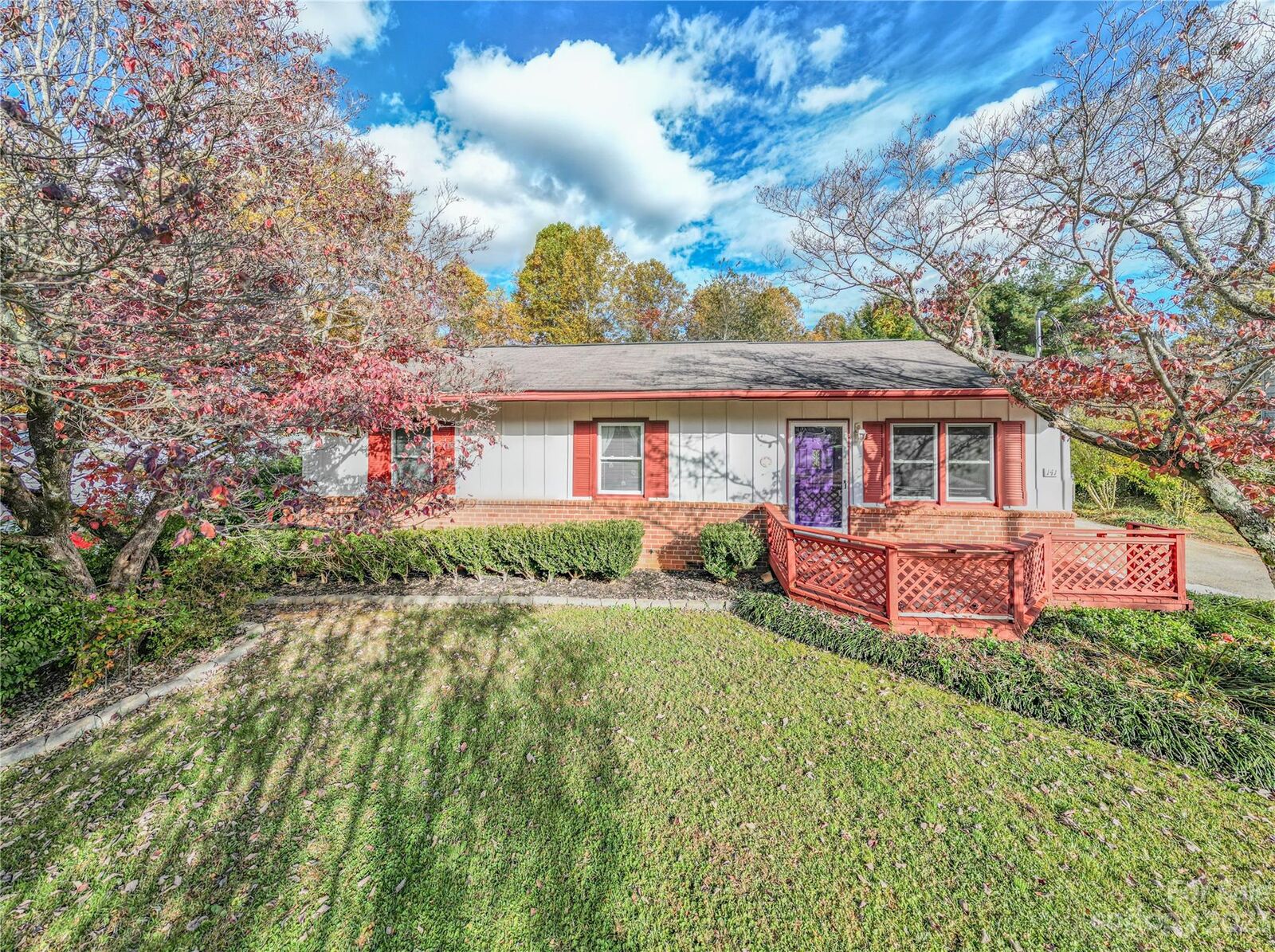 Property Photo: 141 Frost Road NC 28773