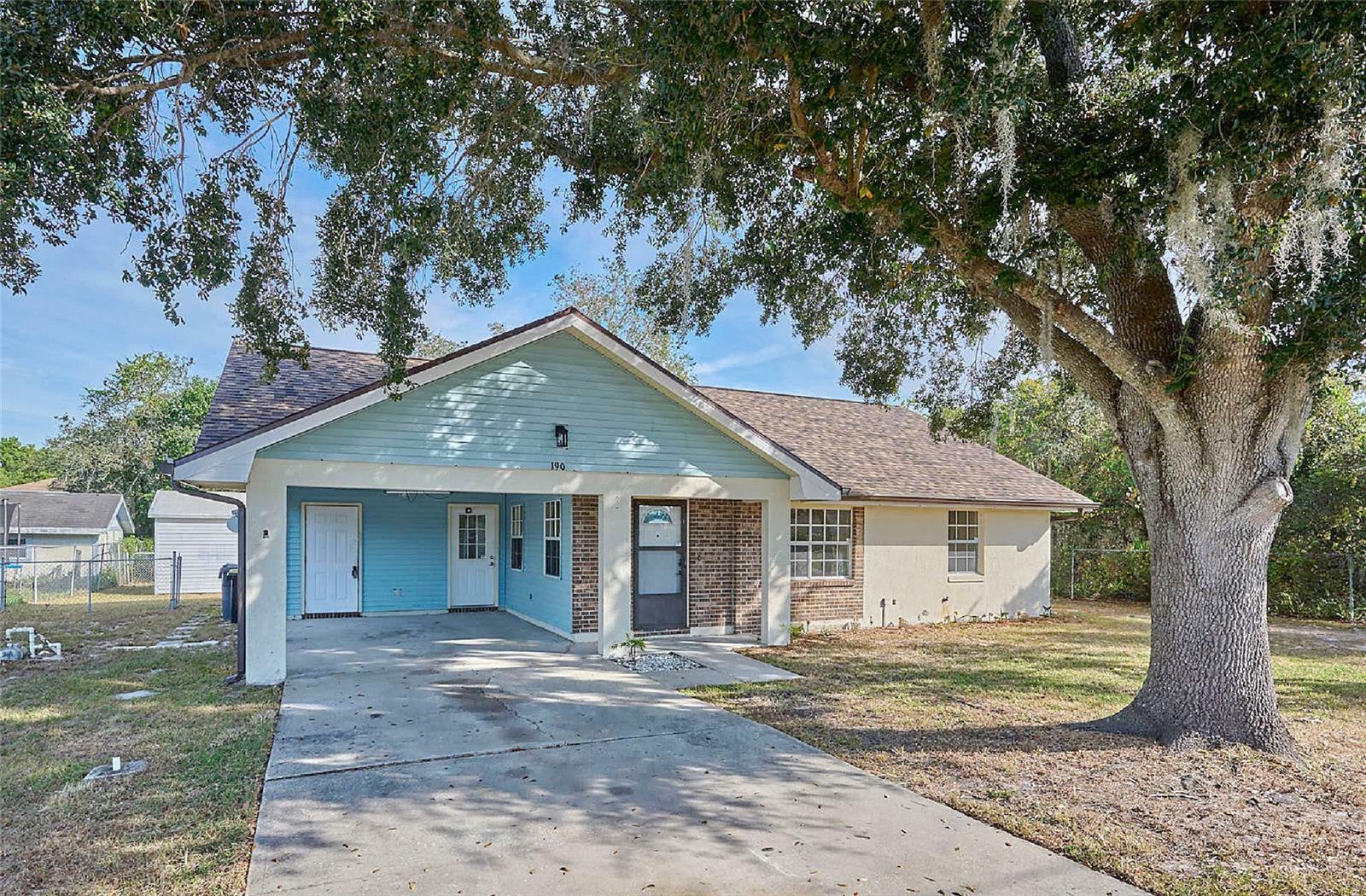 Property Photo:  190 Holland Street  FL 33859 