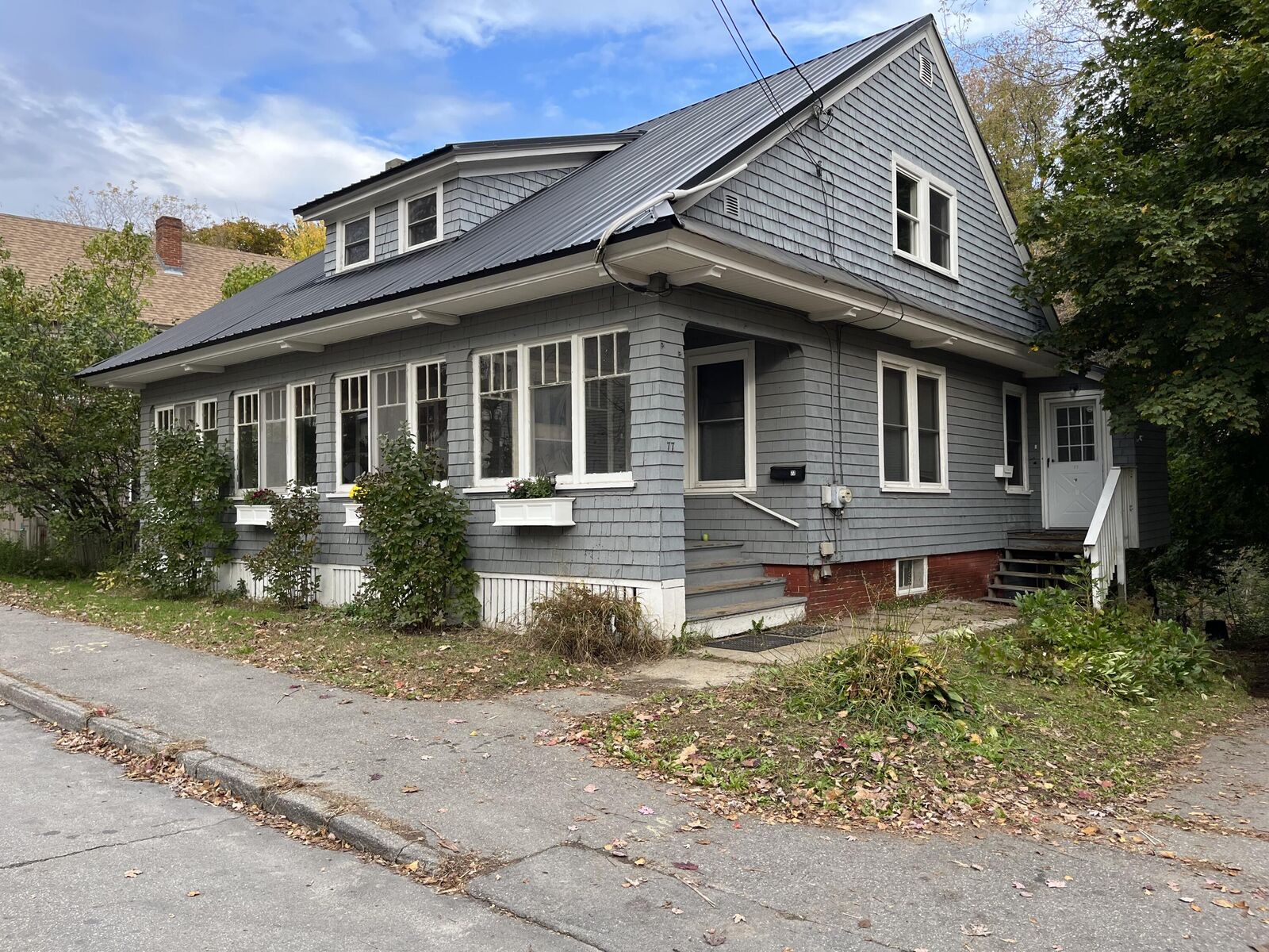 Property Photo:  77 Bridge Street  ME 04330 