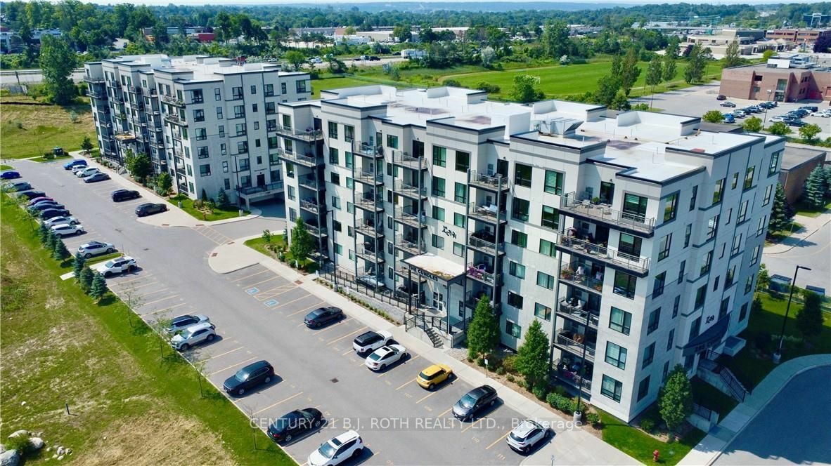 295 Cundles Rd E 408  Barrie ON L4M0K8 photo