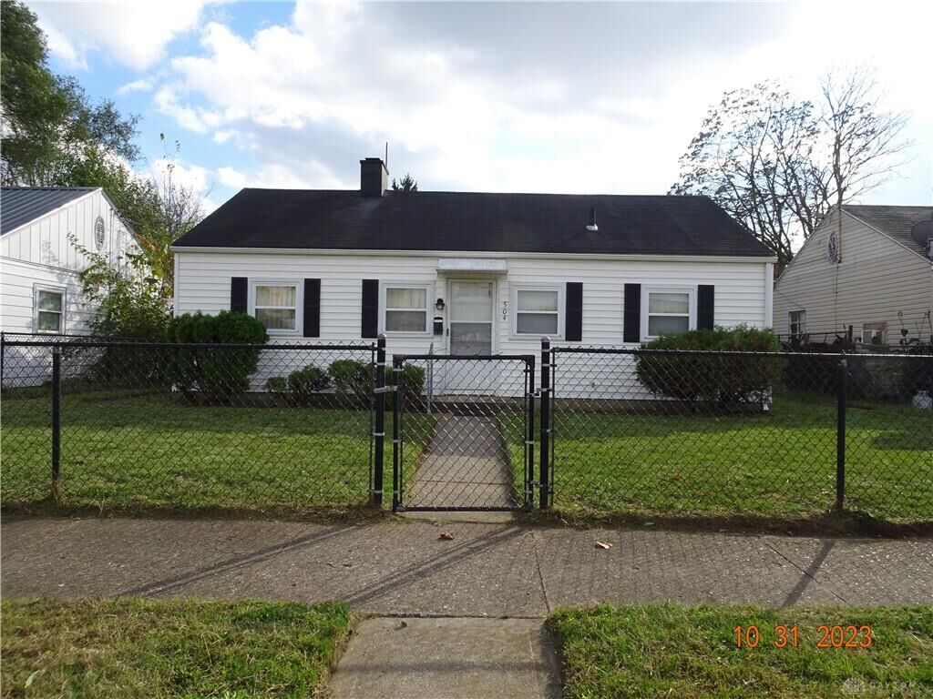 Property Photo:  504 16th Avenue  OH 45044 