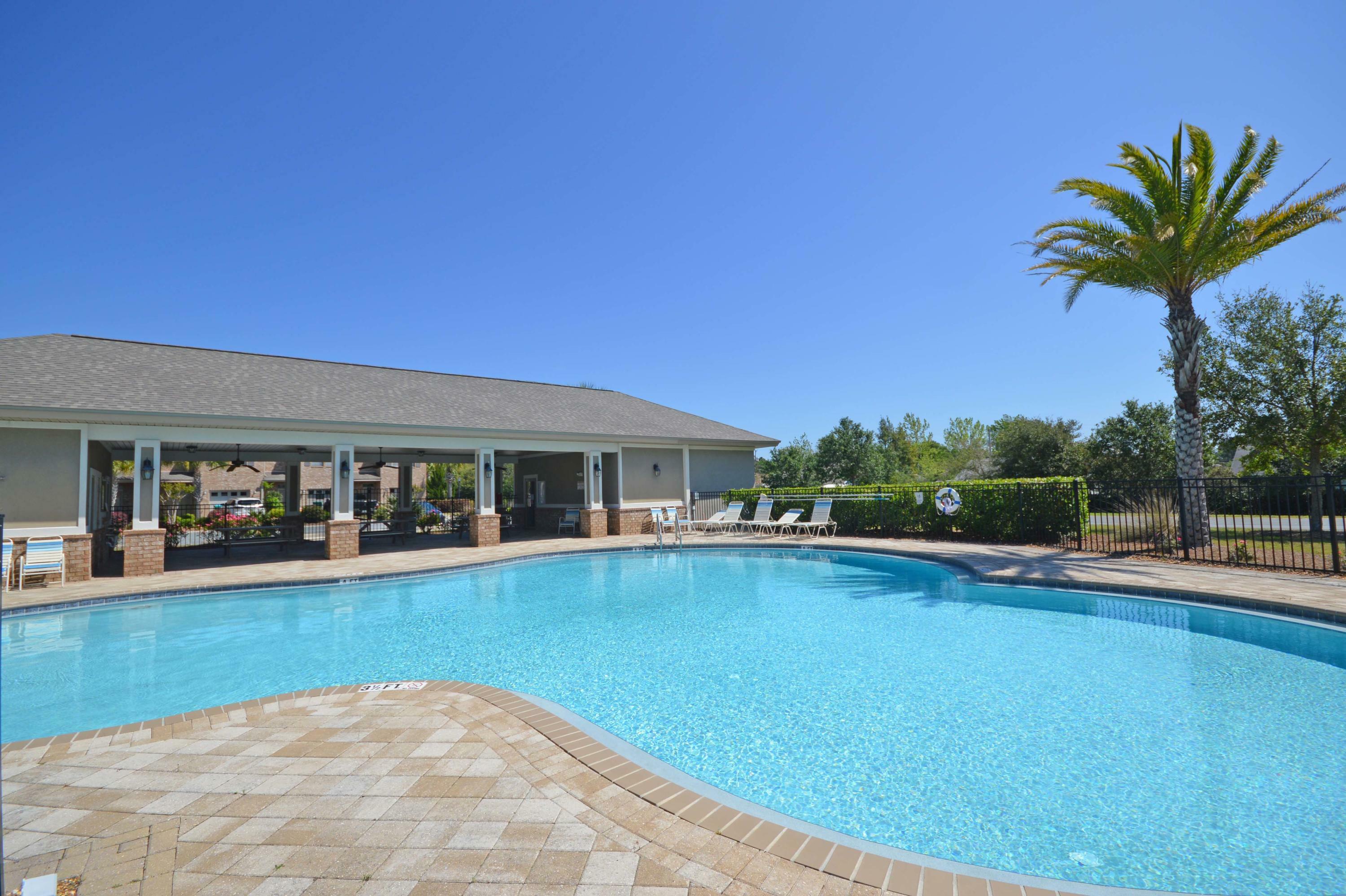 Property Photo: 8840 Brown Pelican Circle 2401 FL 32566