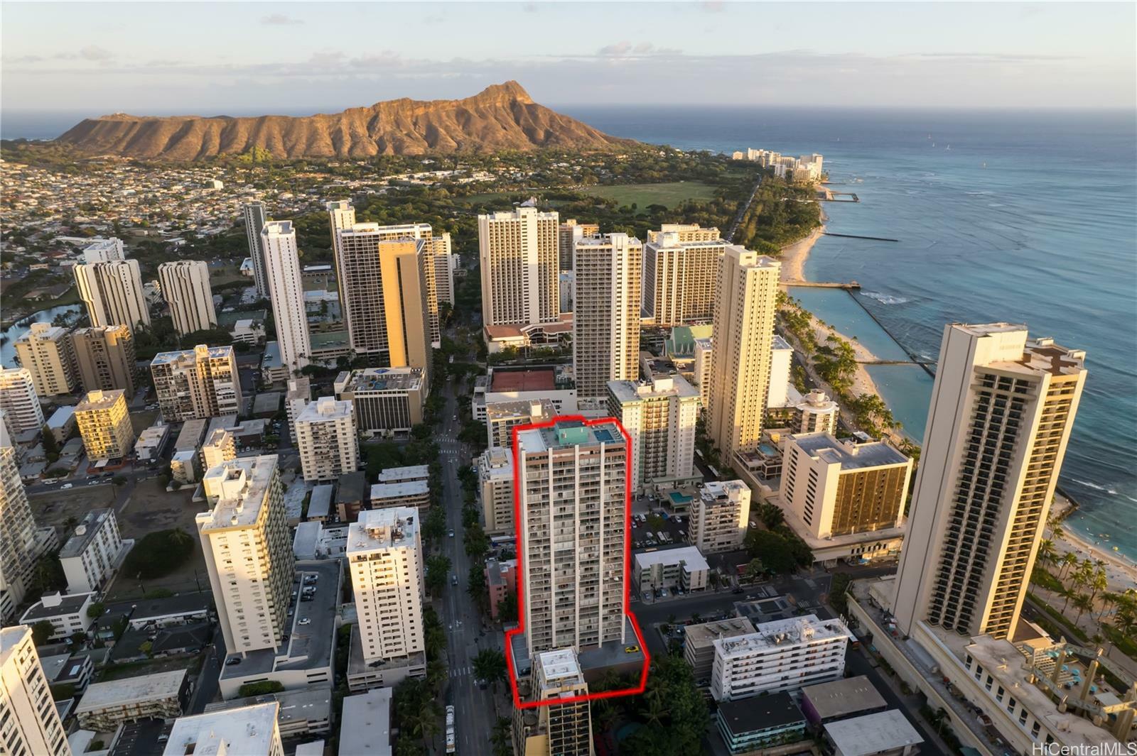 Property Photo:  2427 Kuhio Avenue 1208  HI 96815 