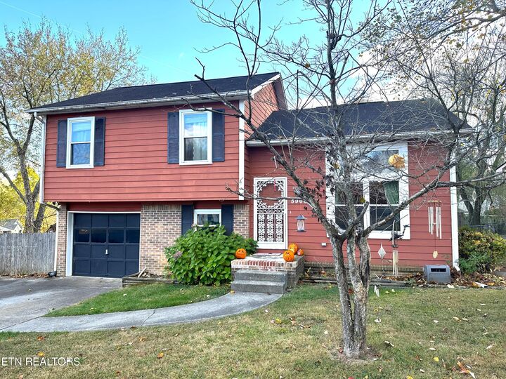 5900 Slater Mill Lane  Knoxville TN 37921 photo