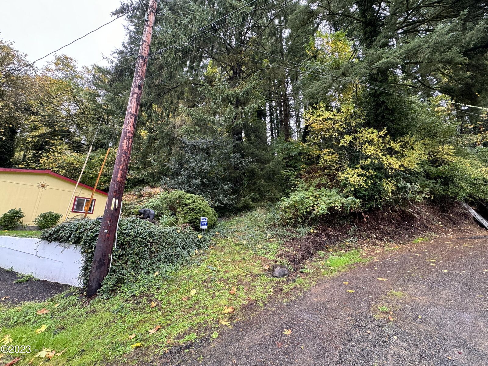 Property Photo:  900 N Main Street  OR 97391 