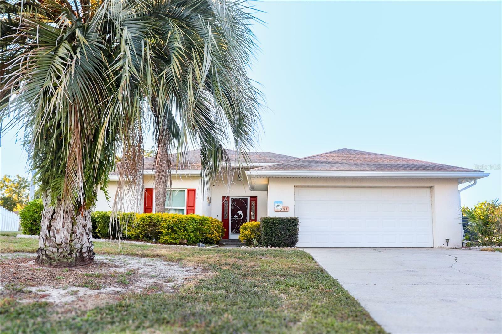 Property Photo: 2118 Jonathan Lane FL 33884