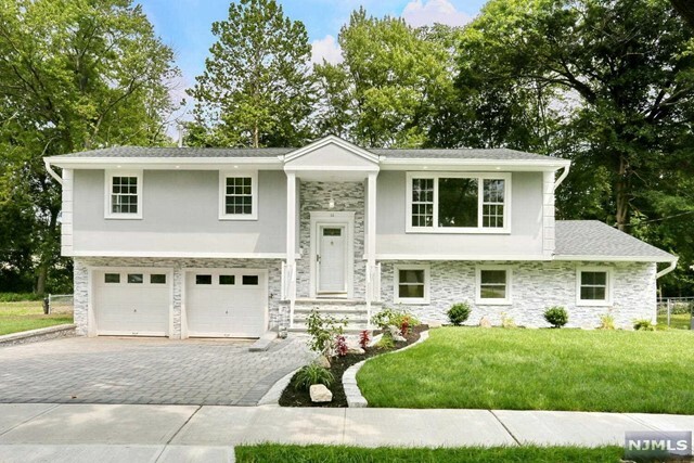 Property Photo:  83 Steuben Avenue  NJ 07675 