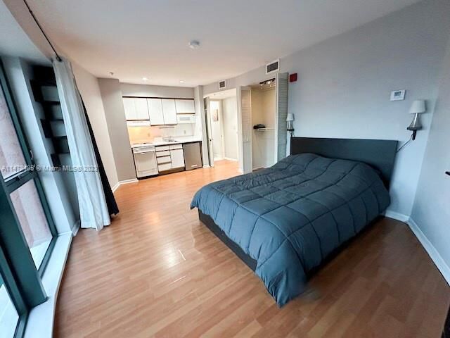 Property Photo:  5705 SW 72nd St 5705  FL 33143 