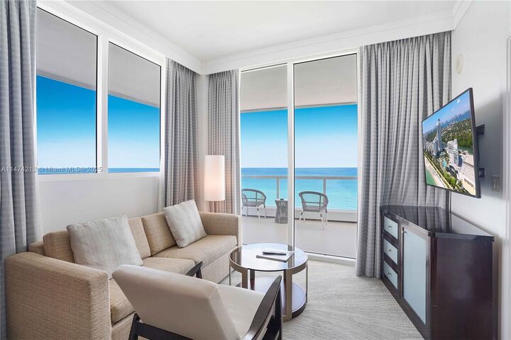 Property Photo: 4391 Collins Ave 709 FL 33140