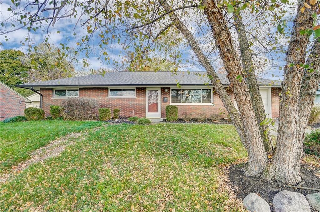Property Photo: 4926 Exchange Drive OH 45439