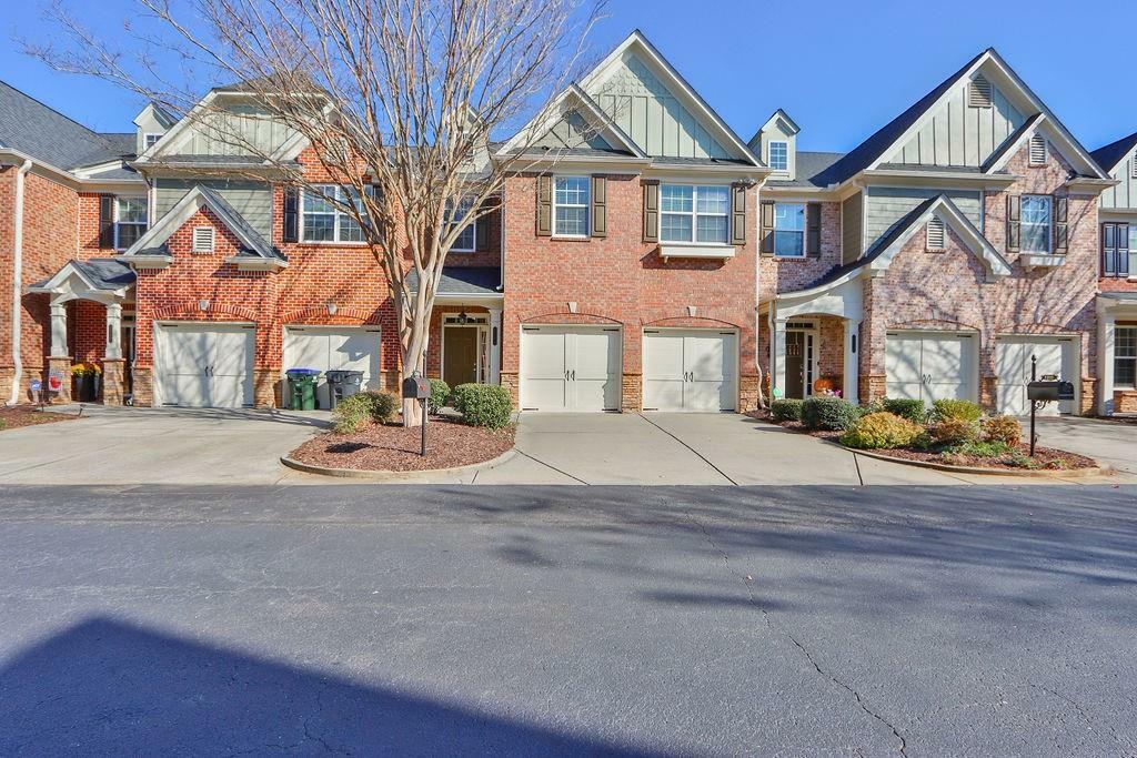 Property Photo: 1309 Lexington Drive GA 30075