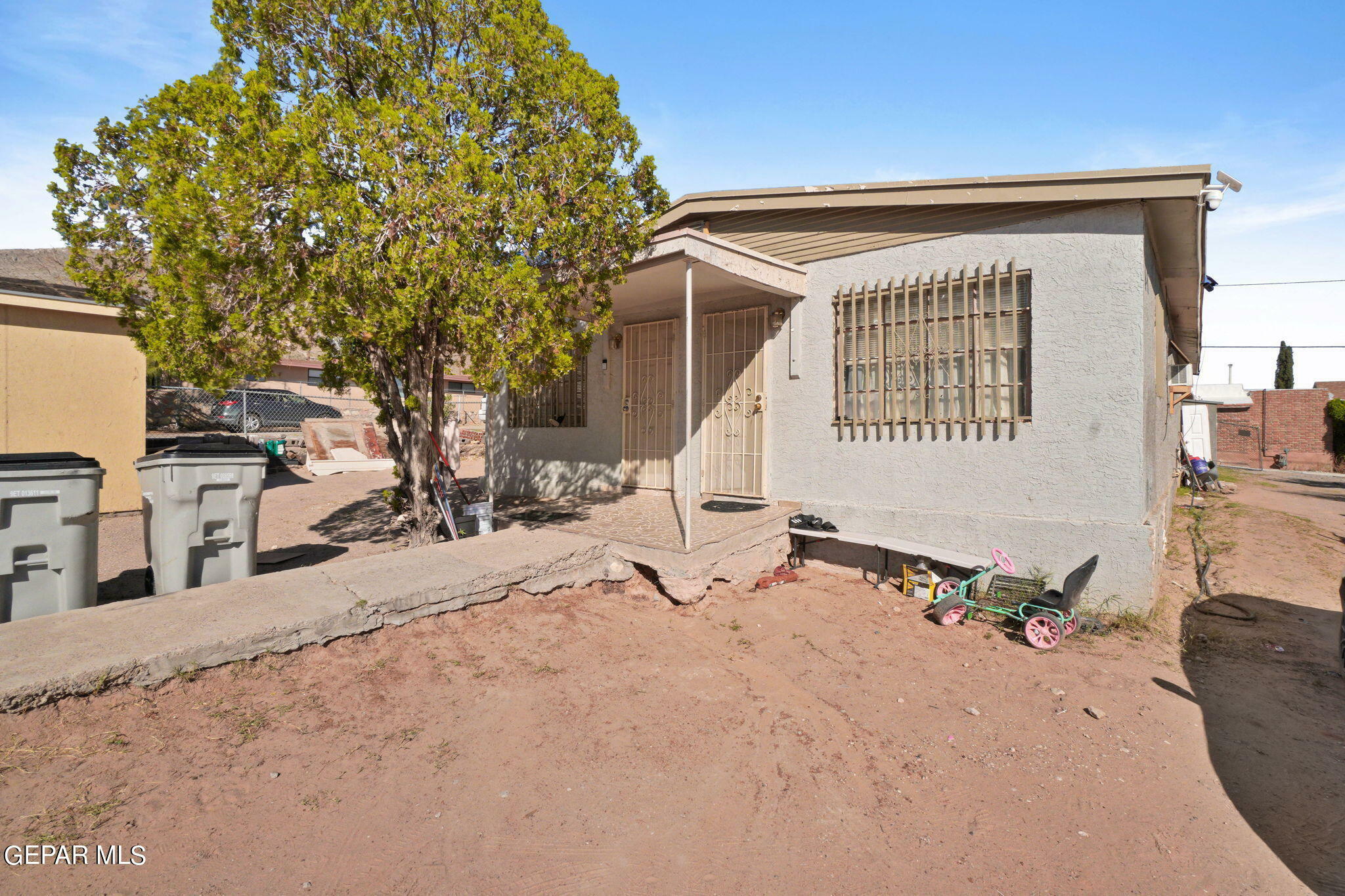 Property Photo:  2509-2511 San Diego Avenue  TX 79930 