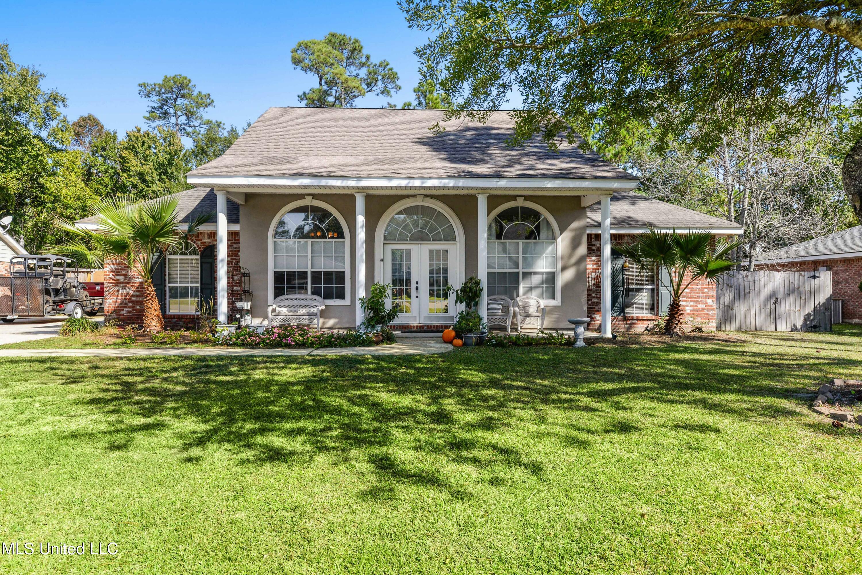 227 Henley Place  Bay Saint Louis MS 39520 photo