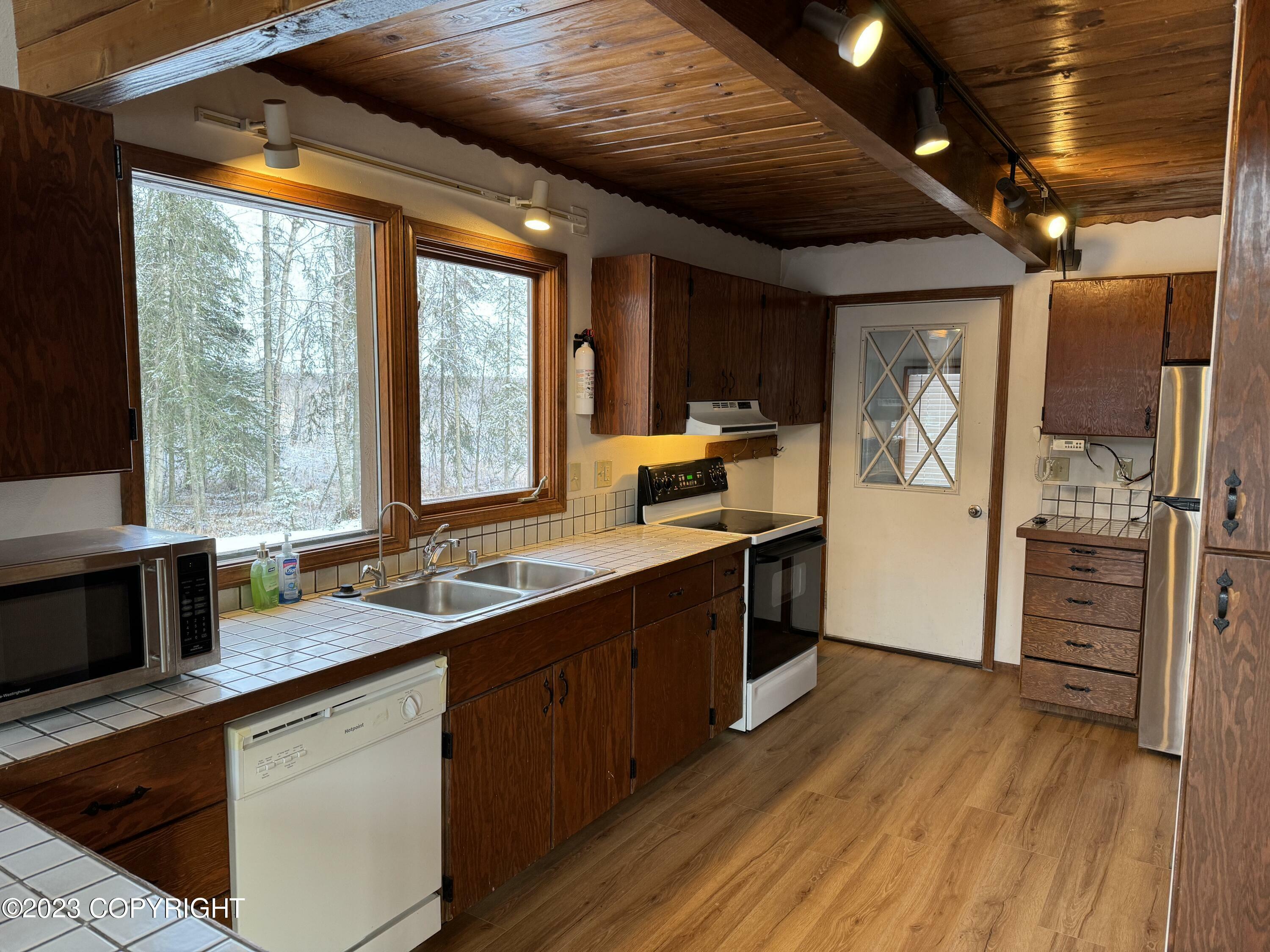 Property Photo:  1305 Angler Drive  AK 99611 