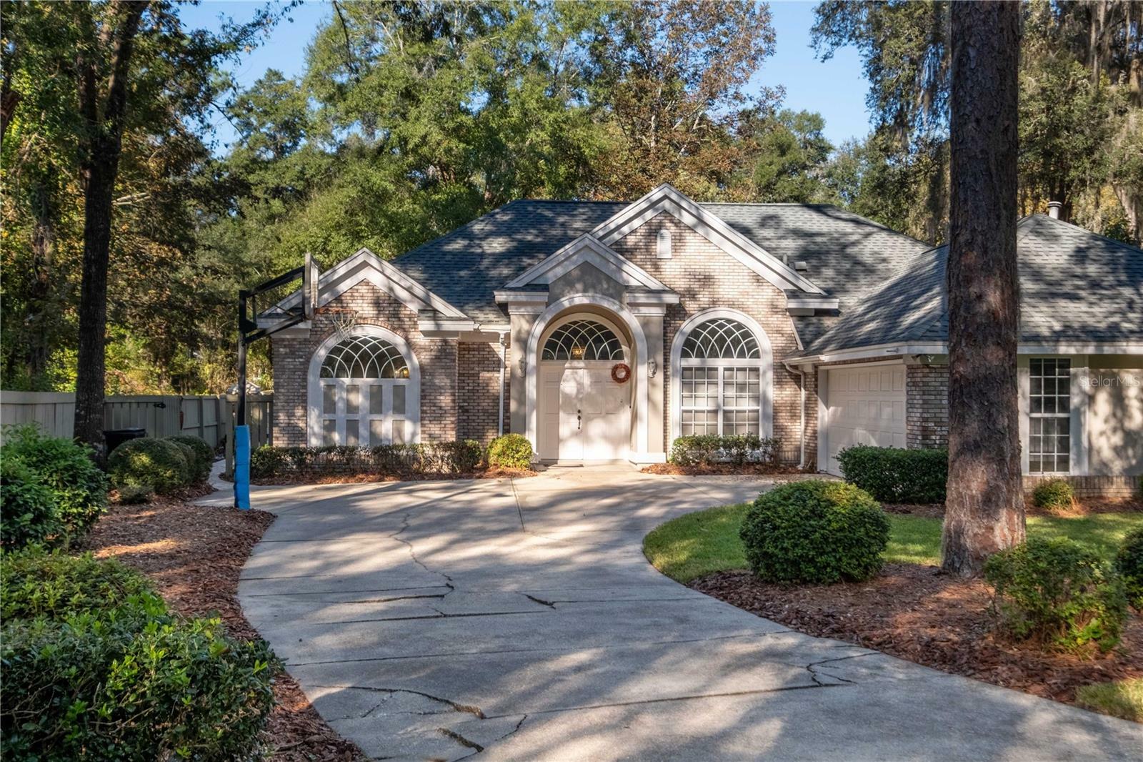 Property Photo: 4450 SW 103rd Court FL 32608