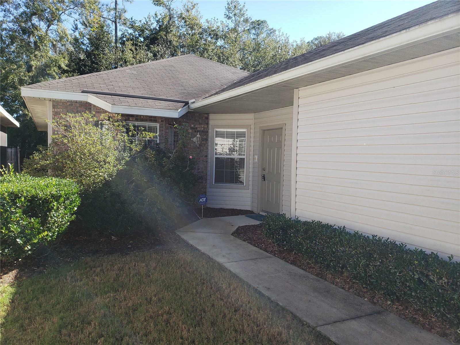 Property Photo:  7855 NW 47th Way  FL 32653 