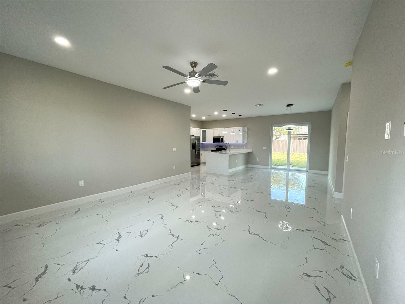 Property Photo:  707 NW 1st Lane  FL 33993 