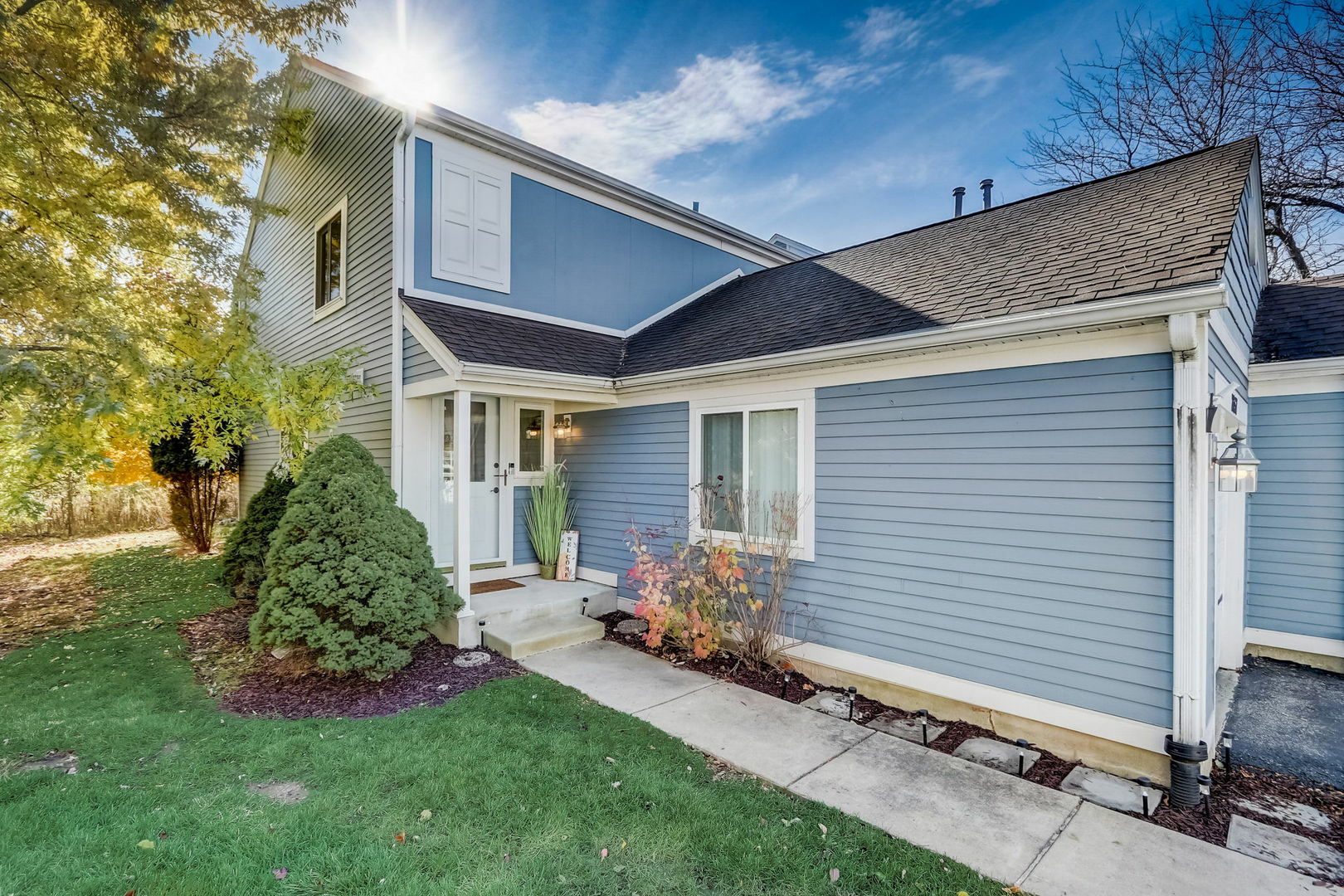 Property Photo: 2657 Prairieview Lane S IL 60502