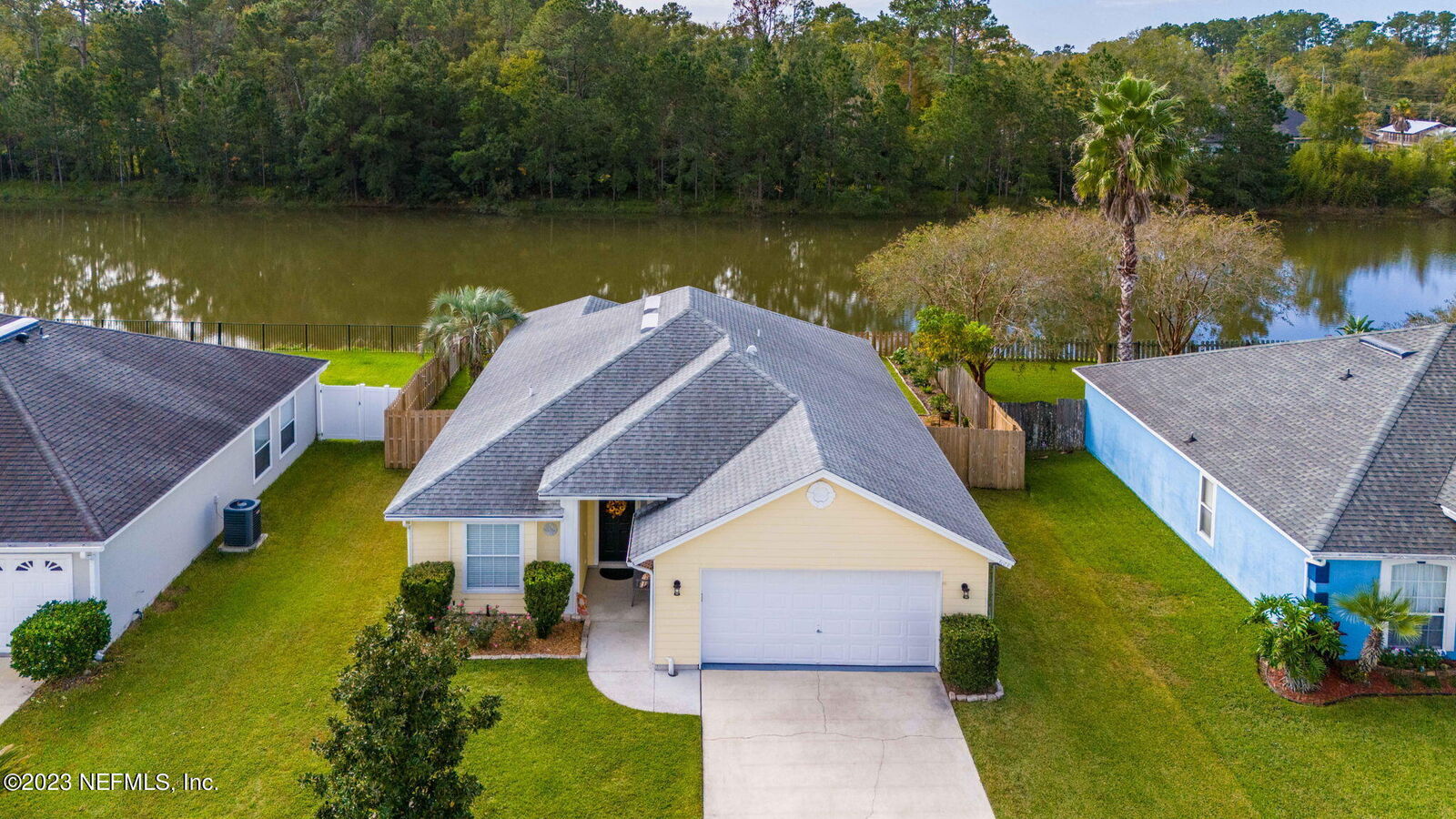 Property Photo:  3163 Wavering Lane  FL 32068 