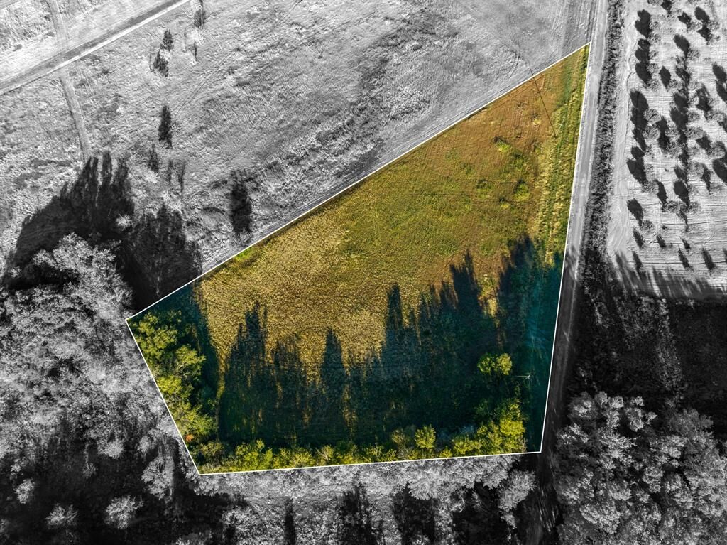 Property Photo: Tbd 2.72 Acres Lcr 512 TX 76667