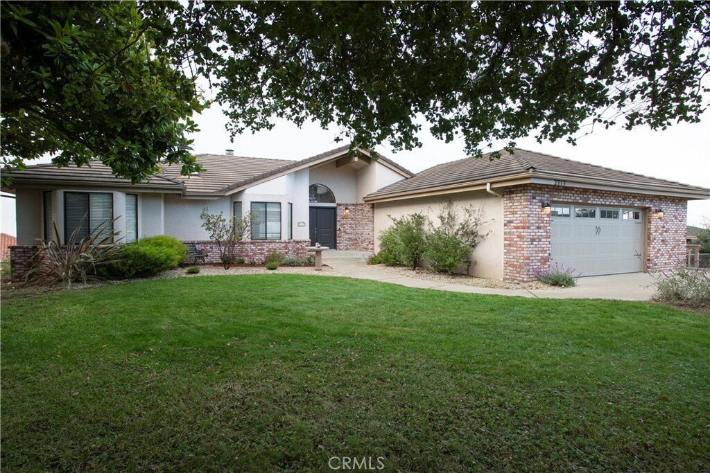 Property Photo:  2717 Houston Drive  CA 93402 