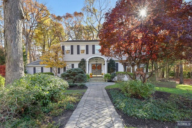 Property Photo:  2 Fox Hill Road  NJ 07645 