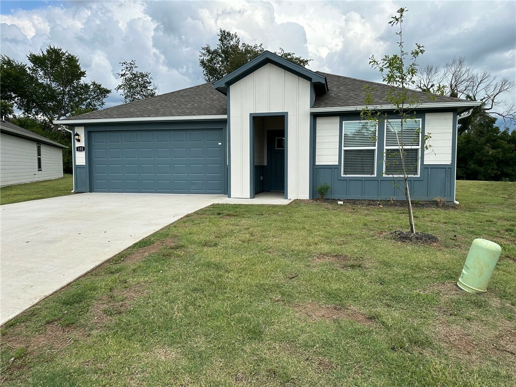 Property Photo:  132 Watts Street  AR 72734 