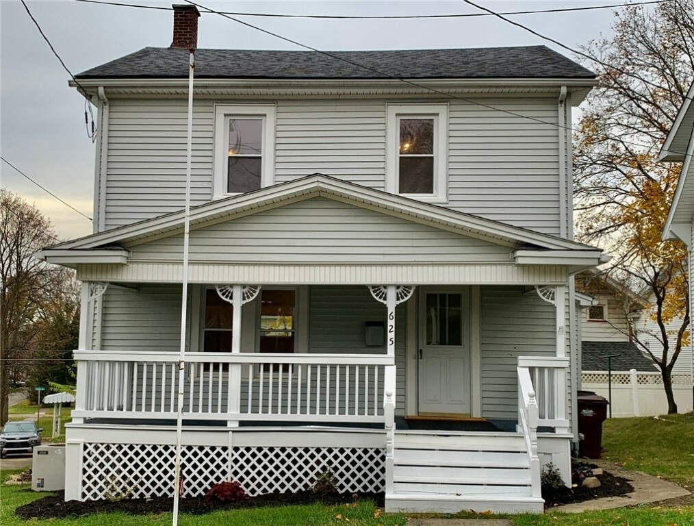 Property Photo:  625 Barmore Ave  PA 16127 