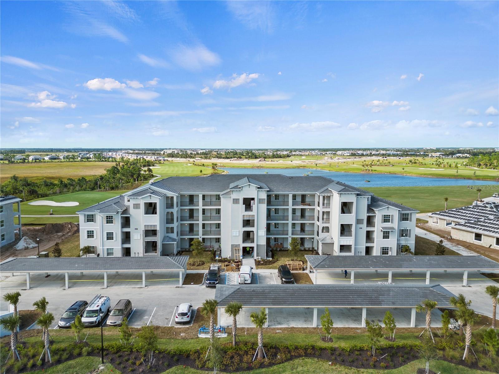 Property Photo: 12140 Wellen Golf 102 FL 34293