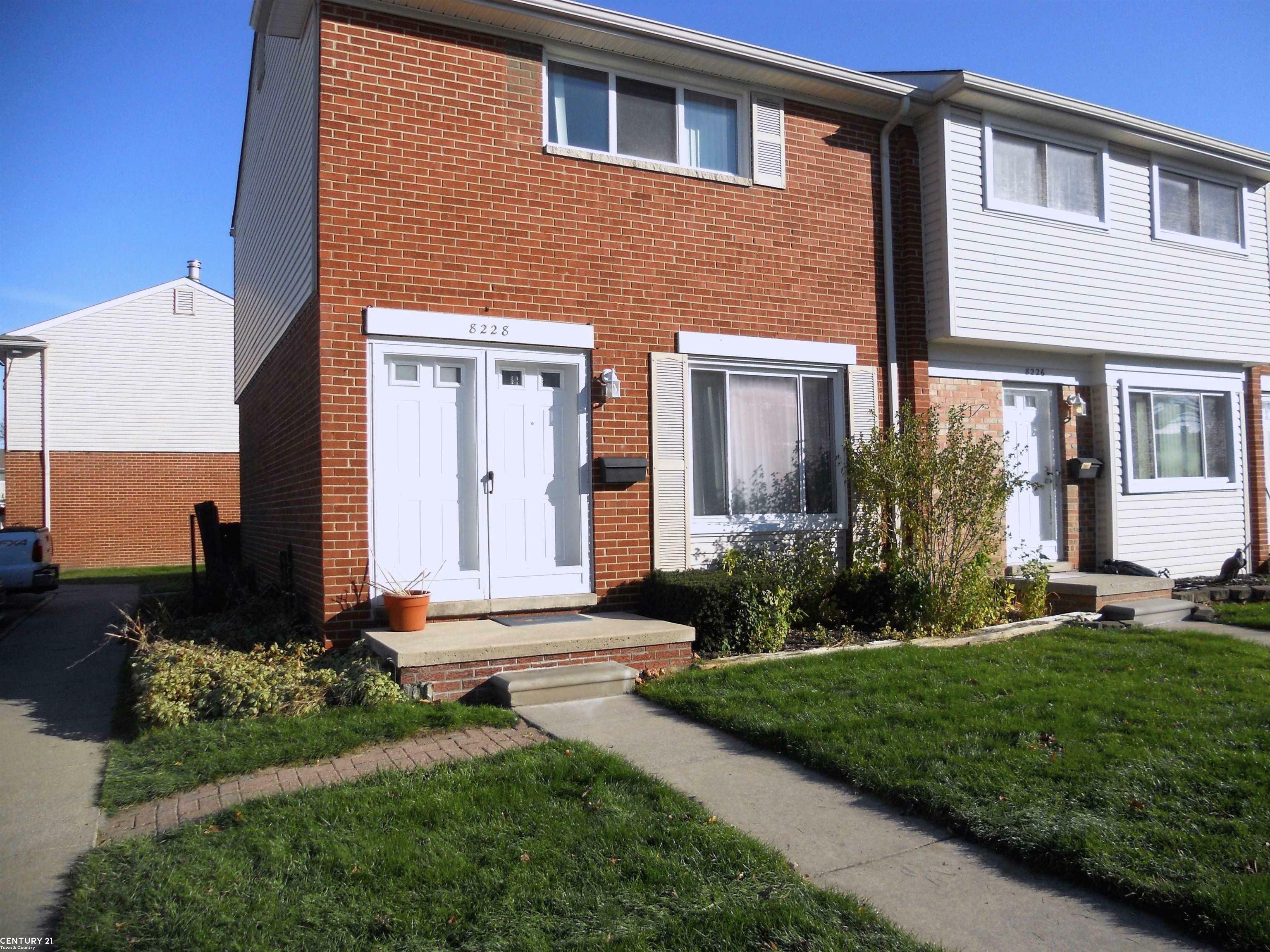 Property Photo: 8228 Dartmouth MI 48093