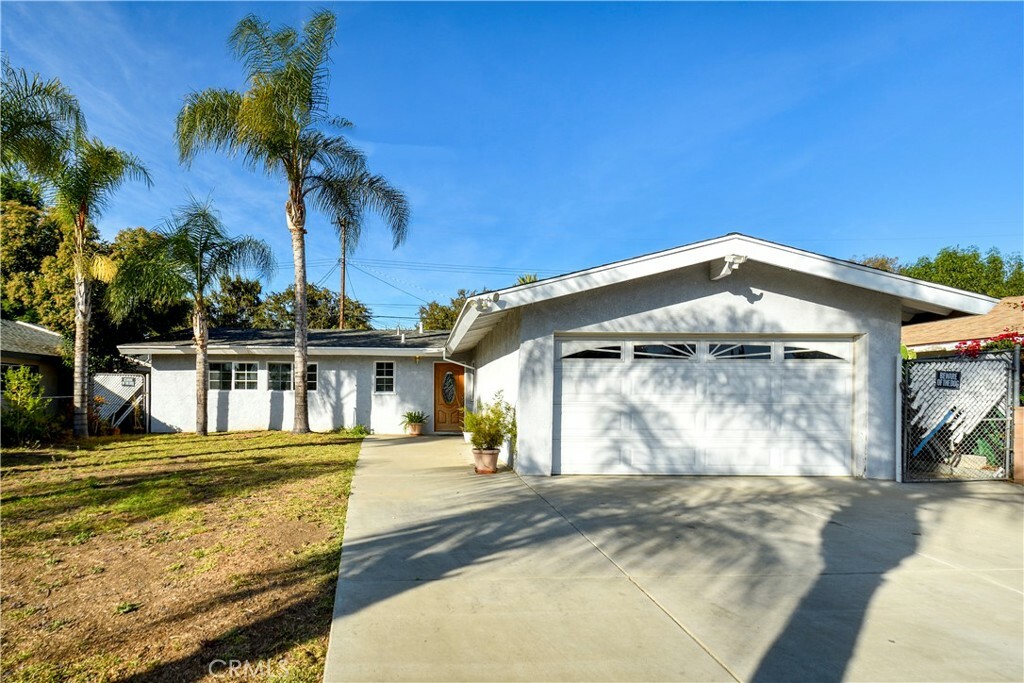 Property Photo:  927 Asbury Avenue  CA 91767 