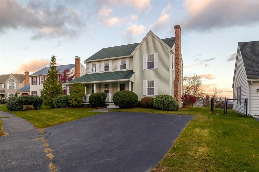 Property Photo:  36 Foxmeadow Drive  MA 01602 