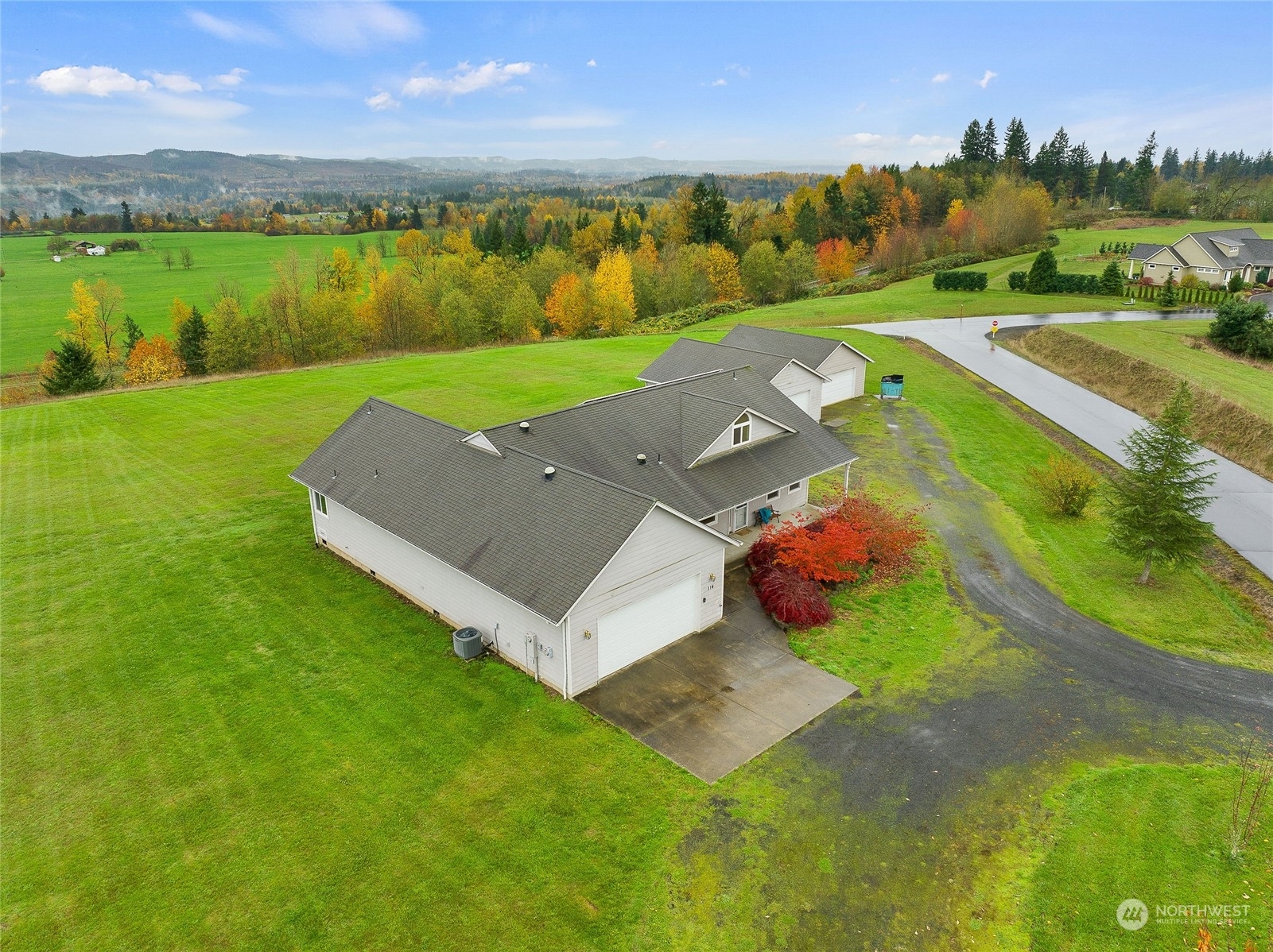 Property Photo:  114 Rainier Drive  WA 98582 