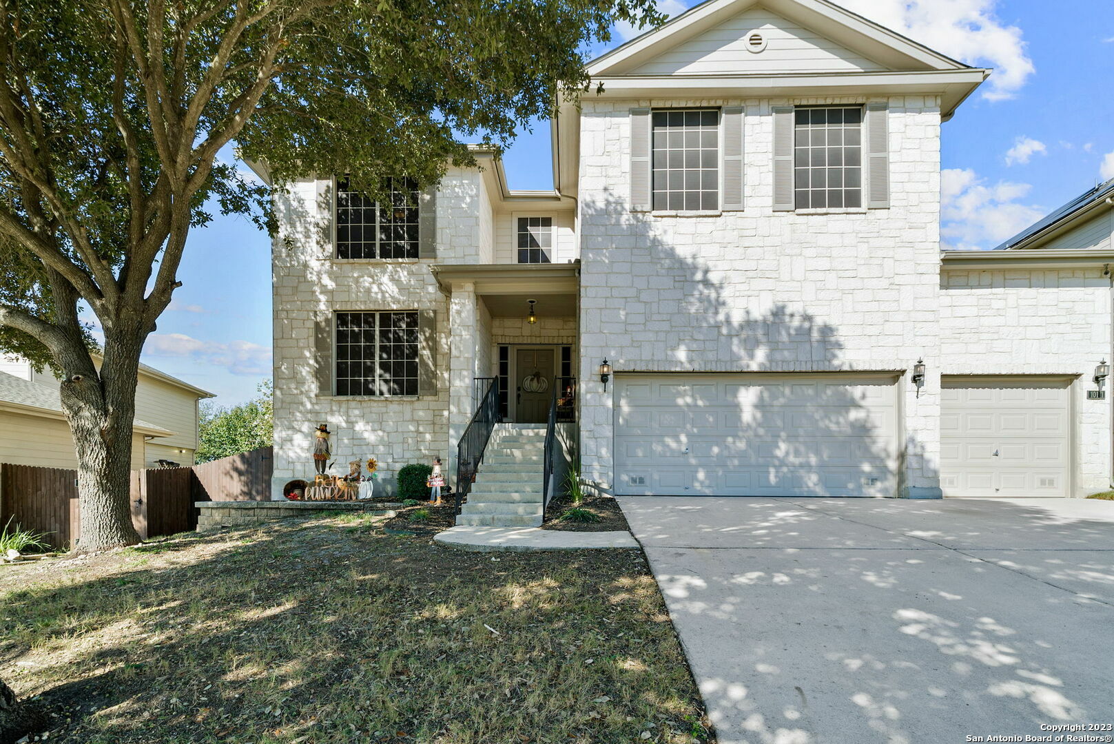 Property Photo:  10111 Arabian Hill  TX 78254 