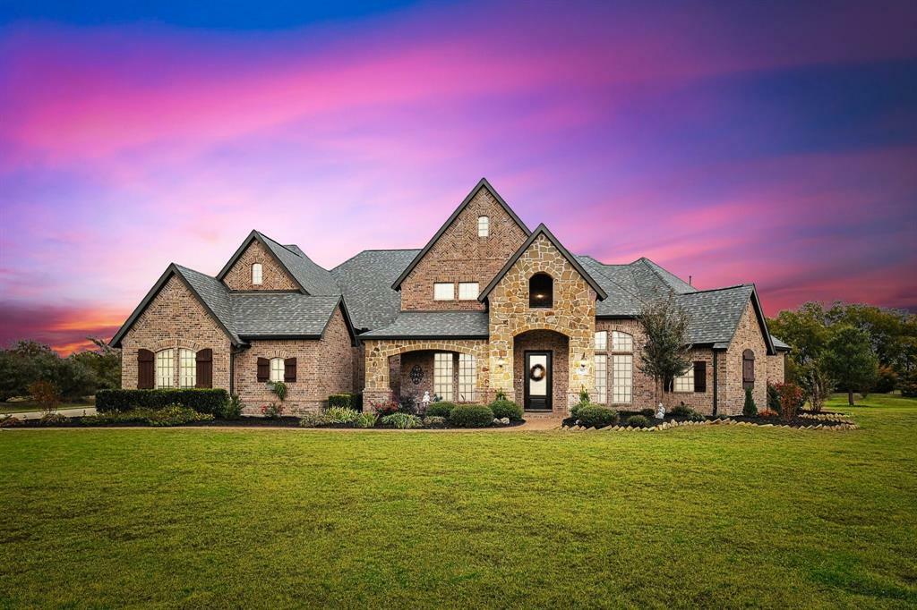 Property Photo:  307 La Cantera Drive  TX 75002 