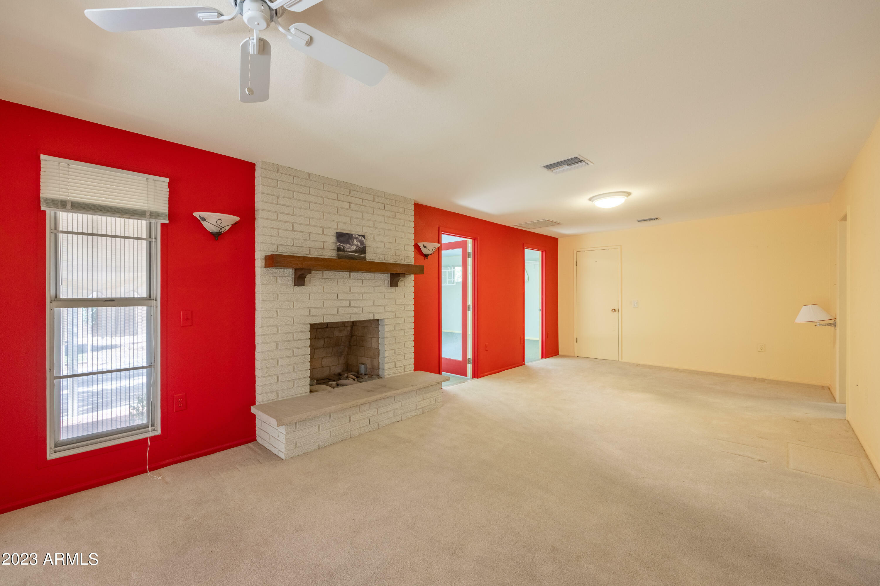 Property Photo:  9249 W Briarwood Circle N  AZ 85351 