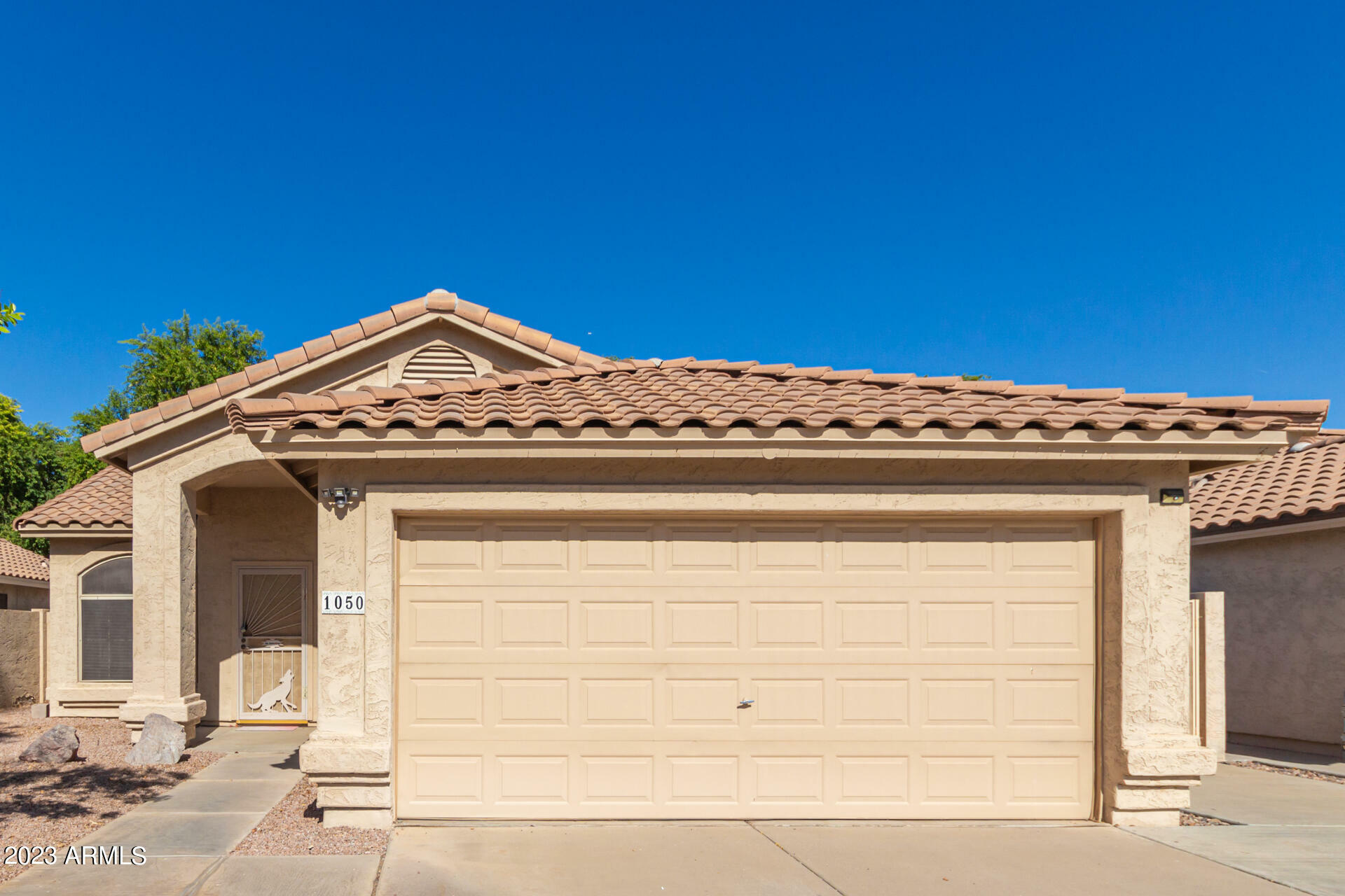 Property Photo:  1050 W Seagull Drive  AZ 85286 