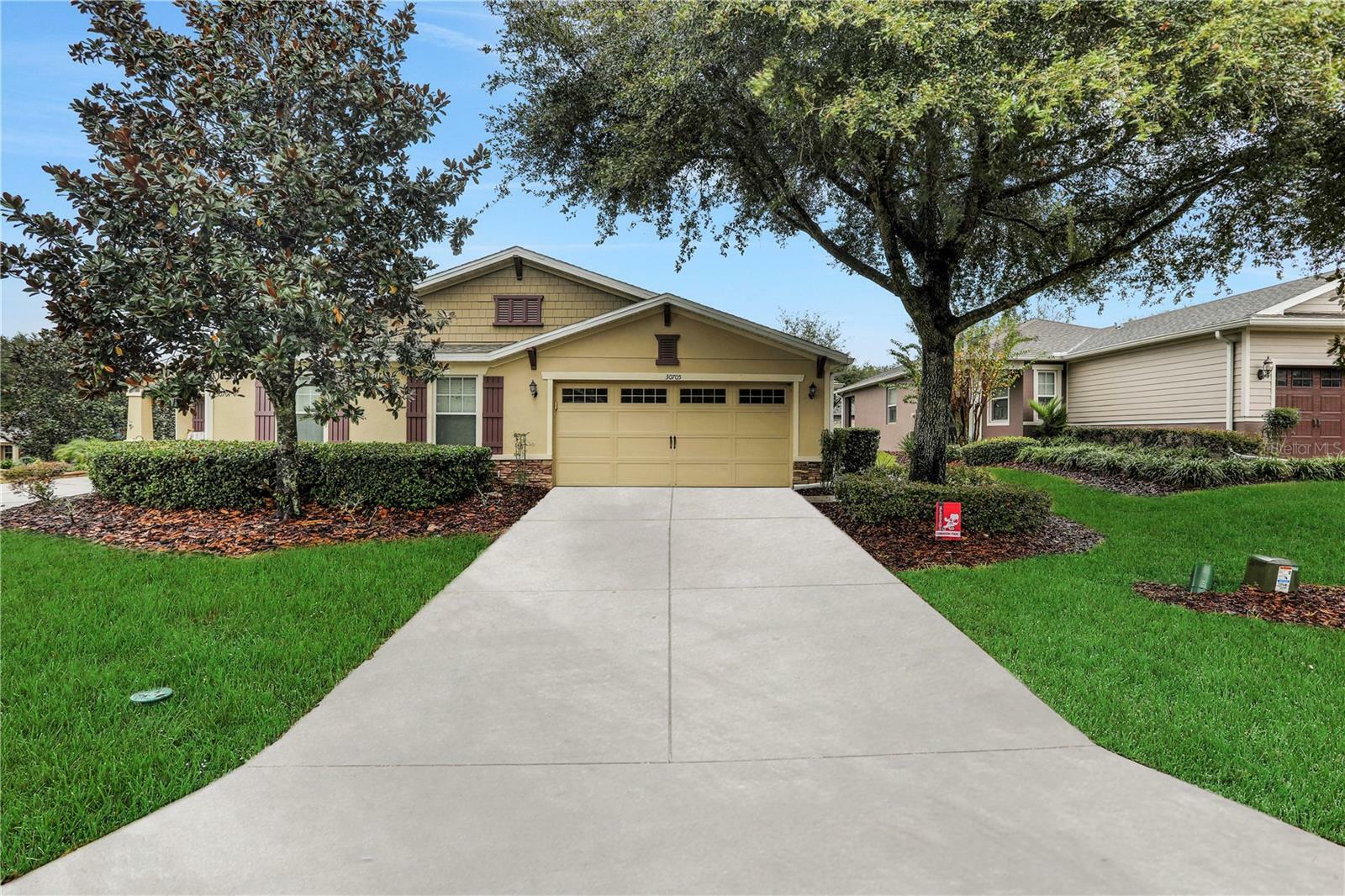 Property Photo:  30705 Lipizzan Terrace  FL 32757 