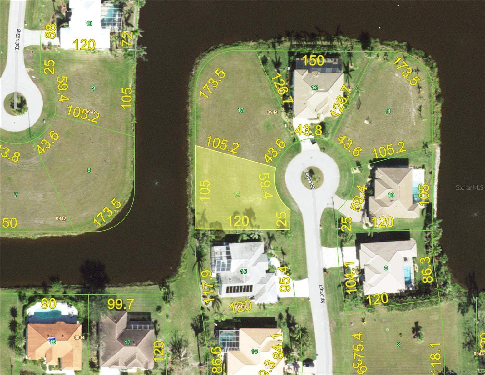Property Photo:  17519 Ainse Court  FL 33955 