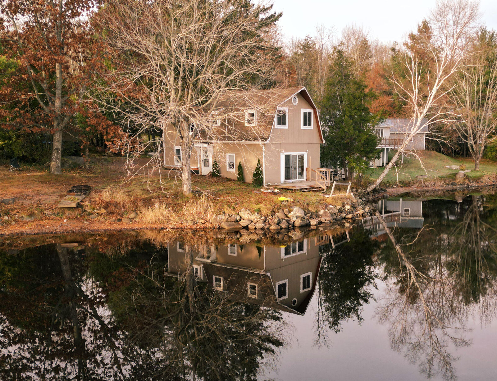 Property Photo:  94 Taylor Street  ME 04457 