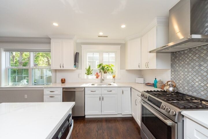 Property Photo:  156 Ash Street 2  MA 02453 